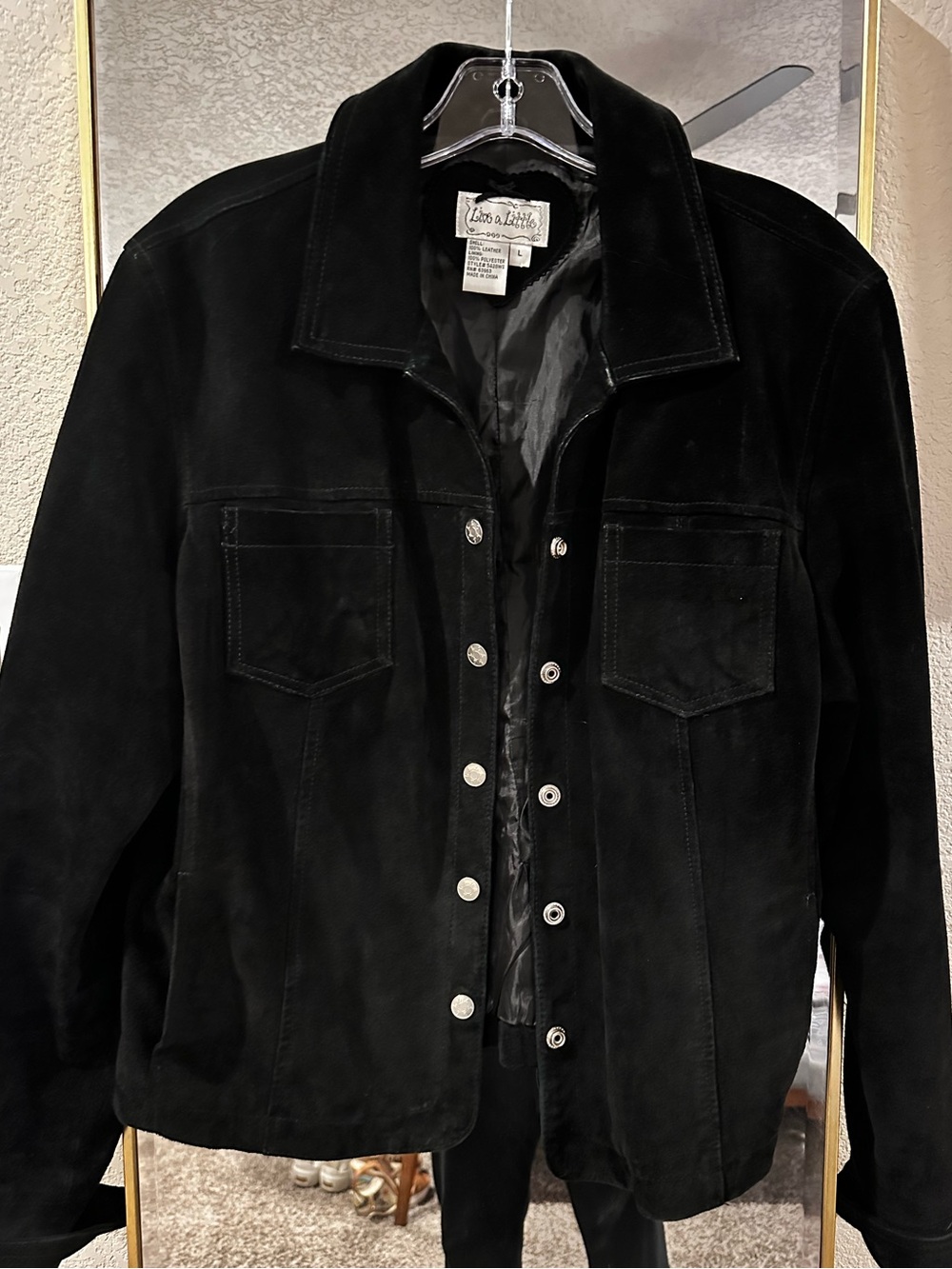 Live A Little 💯 Suede Jacket Large Black- very good condition